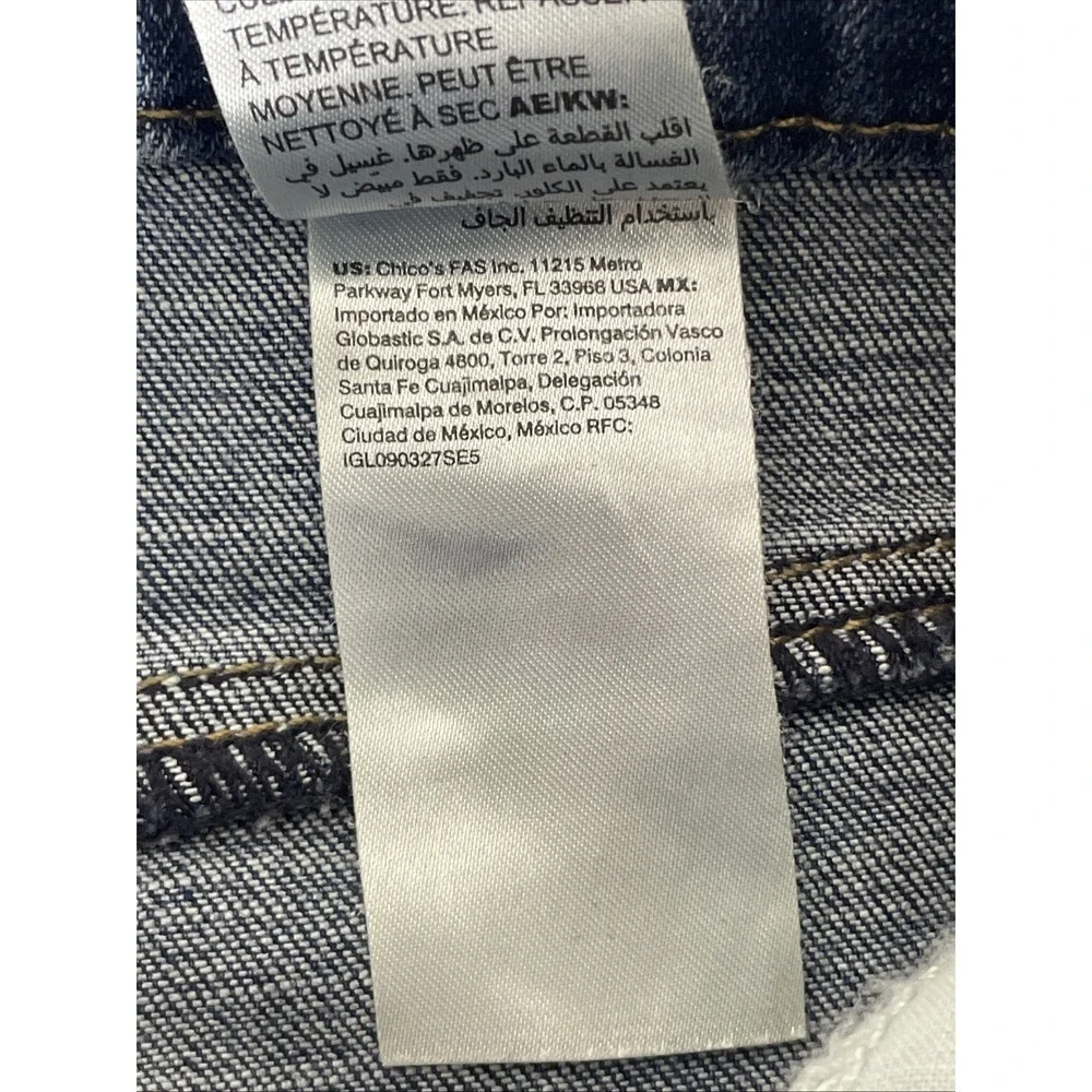 Chicos So Slimming Girlfriend Slim Ankle Jeans Womens Size 6 Medium Wash Stretch